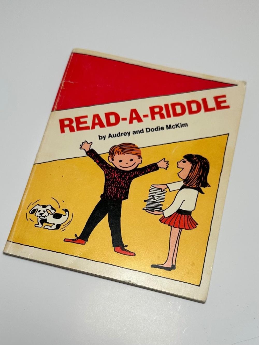 Vintage 1974 Scholastic Read-A-Riddle / Pick-A-Joke Flip Book | Kids Joke Book